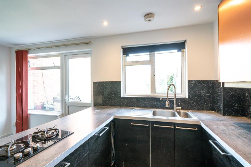 Additional image 6 of Hunt Close, St. Albans