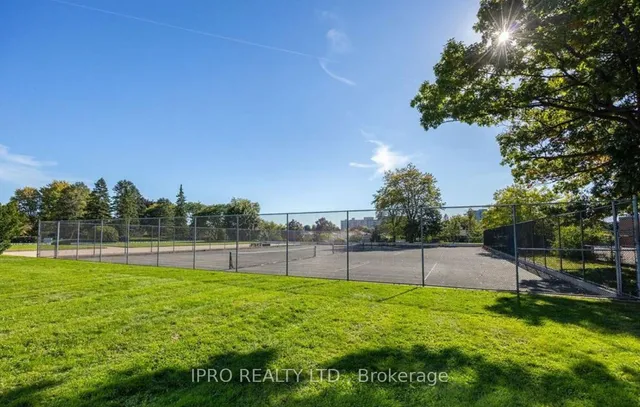 Additional image 15 of 1333 Bloor St St Unit 1712