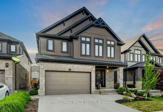 Additional image 2 of 43 Greyhawk St