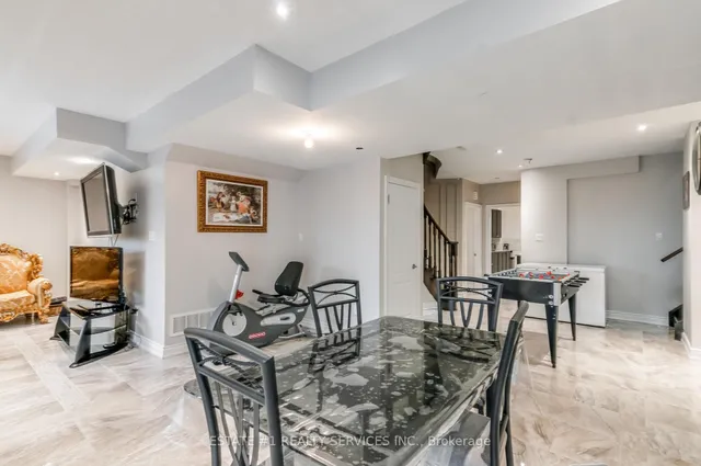 Additional image 37 of 4 Agincourt Circ