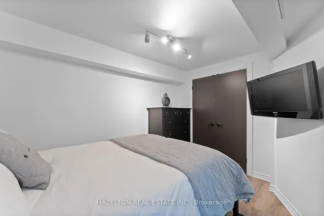 Additional image 34 of 9 Clarendon Ave Unit A