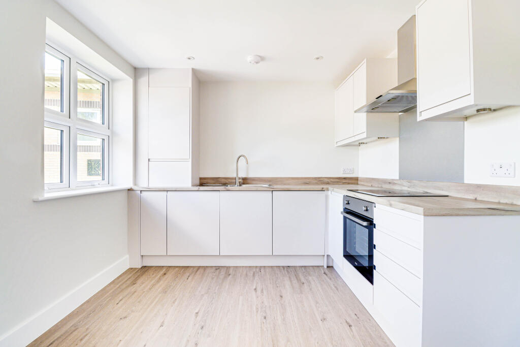 Additional image 6 of Marlborough Park, Southdown Road, Harpenden, AL5