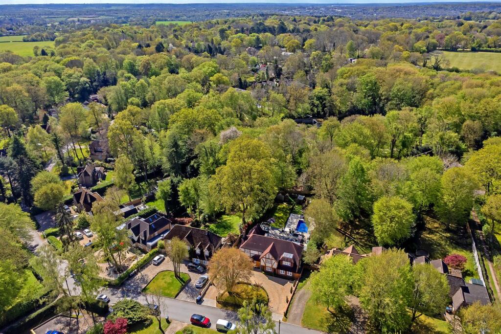 Additional image 41 of Bishops Road, Tewin, Welwyn