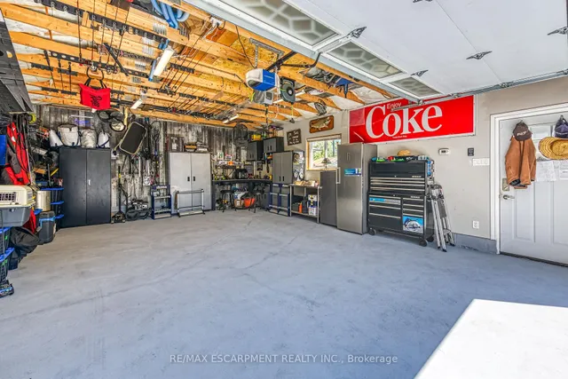 Additional image 39 of 88 Julian Ave