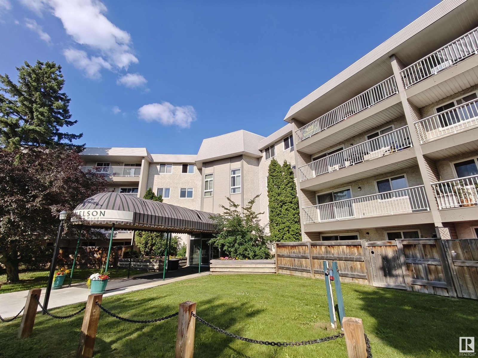 #226 5125 RIVERBEND RD NW|Edmonton, Alberta T6H5K5