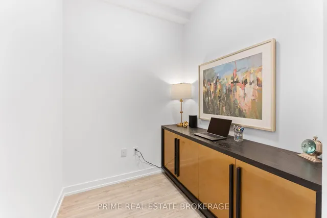 Additional image 5 of 460 Dundas St Unit 711