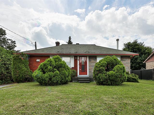 2 Rue Charbonneau|Sainte-Thérèse, Quebec J7E3V5