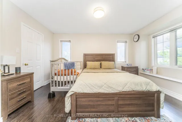 Additional image 28 of 91 Bernard Ave