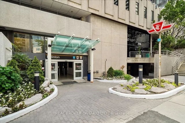 Additional image 42 of 191 Duplex Ave Unit 105