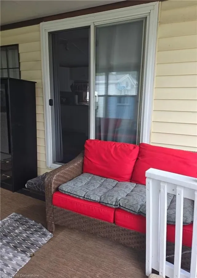 Additional image 6 of 2490 Governors Rd Unit 5 Pondview