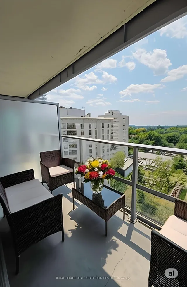 Additional image 8 of 2191 Yonge St Unit 1804