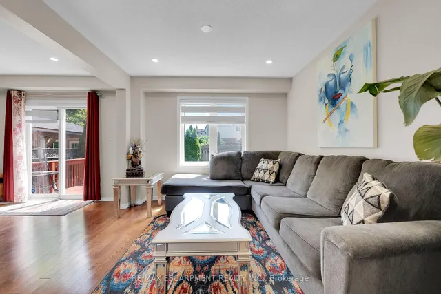 Additional image 13 of 4 SPARTAN Crt