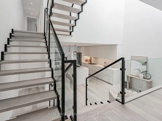 Additional image 31 of 82 Burlington St