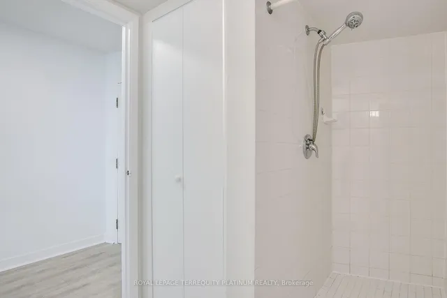 Additional image 9 of 650 Queens Quay Unit 1206