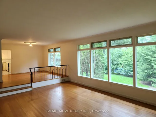 Additional image 8 of 11 Valecrest Dr