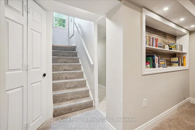 Additional image 16 of 246 East 43rd St