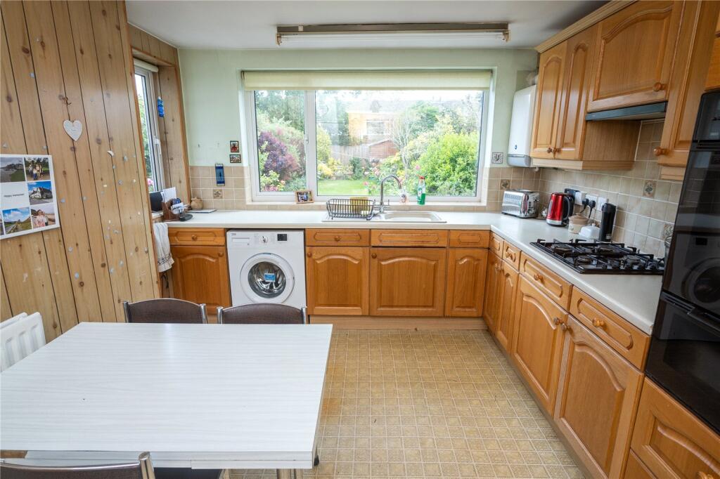 Additional image 8 of Elmfield Crescent, Moseley, Birmingham, B13