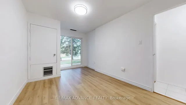 Additional image 22 of 165 Cherokee Blvd Unit 121