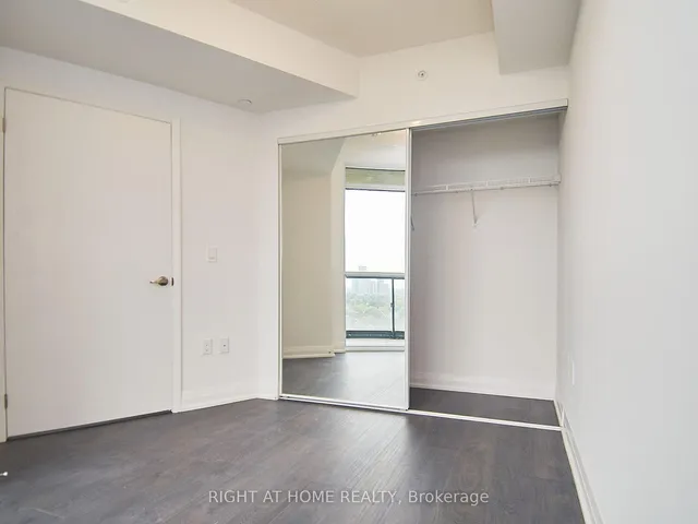 Additional image 17 of 30 gibbs Rd Unit 2207