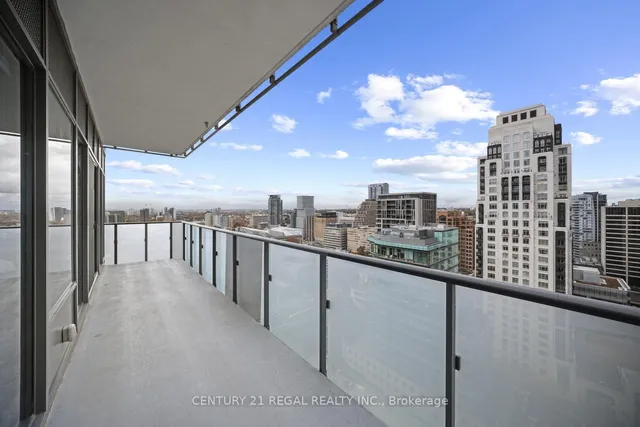 房产图片 15 - 多伦多圣玛丽街65号 Unit 2407