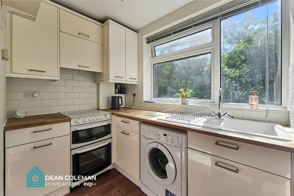 Additional image 4 of Salisbury Close, Moseley, B13 8JX