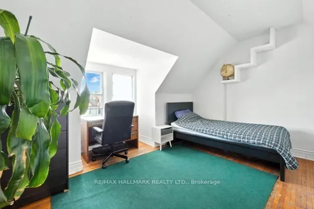 Additional image 25 of 1039 Ossington Ave