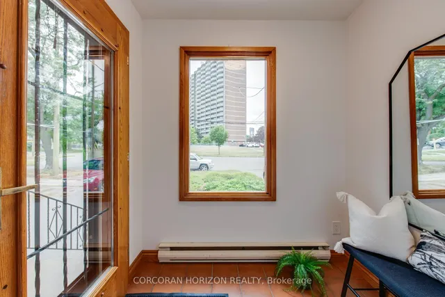 Additional image 3 of 110 Fenelon Dr