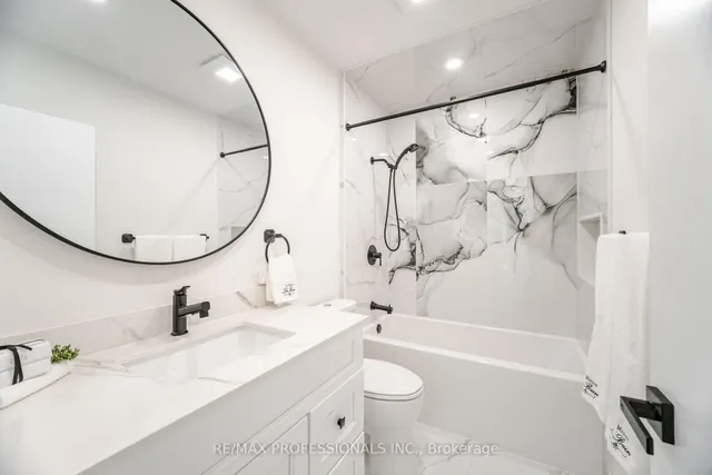 Additional image 27 of 4 Lloyd Manor Rd