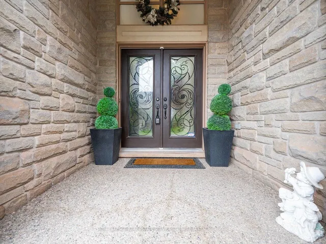 房产图片 3 - 2335 Awenda Dr