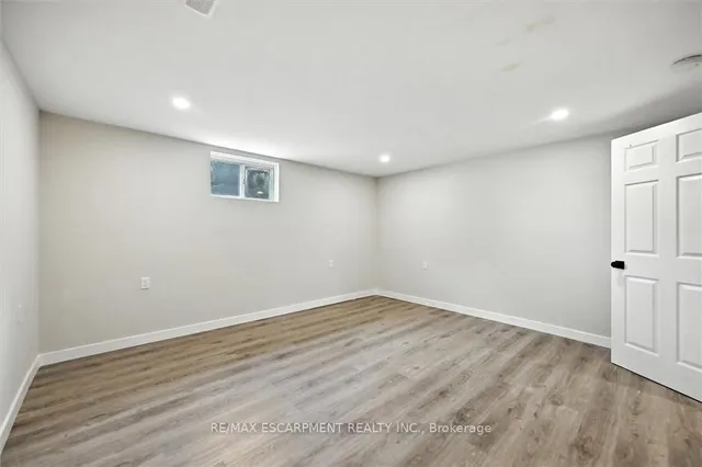 Additional image 35 of 2100 FALMOUTH Terr