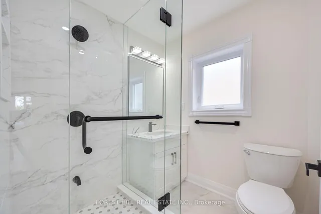 房产图片 21 - 123 Laughton Ave