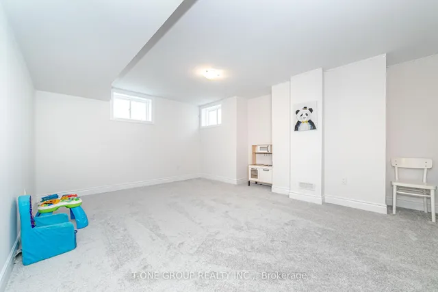 Additional image 38 of 26 Merlin St