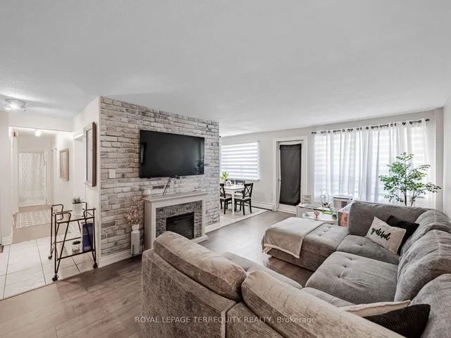 Additional image 5 of 2411 New St Unit 205