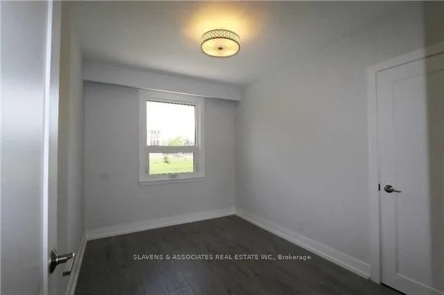 Additional image 13 of 17 Robson Pl