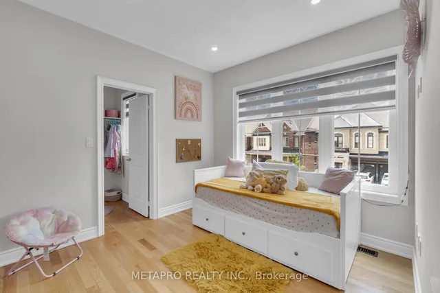 Additional image 27 of 41 Marvin Ave