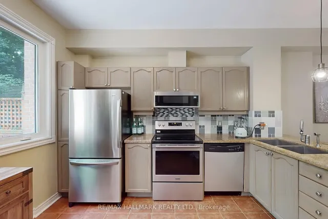 Additional image 8 of 99 Goodwood Park Crt Unit 12