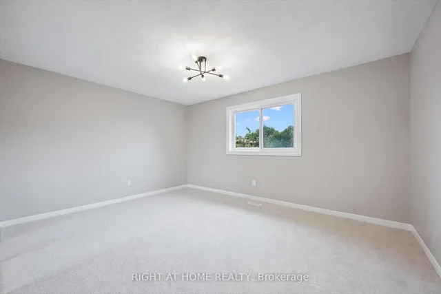 Additional image 15 of 44 Autumn Glen Circ