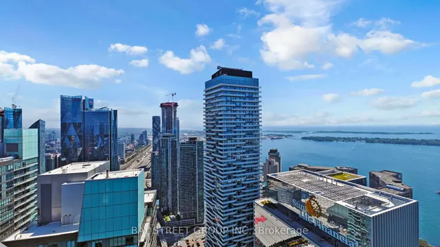 Additional image 30 of 14 York St Unit 5903