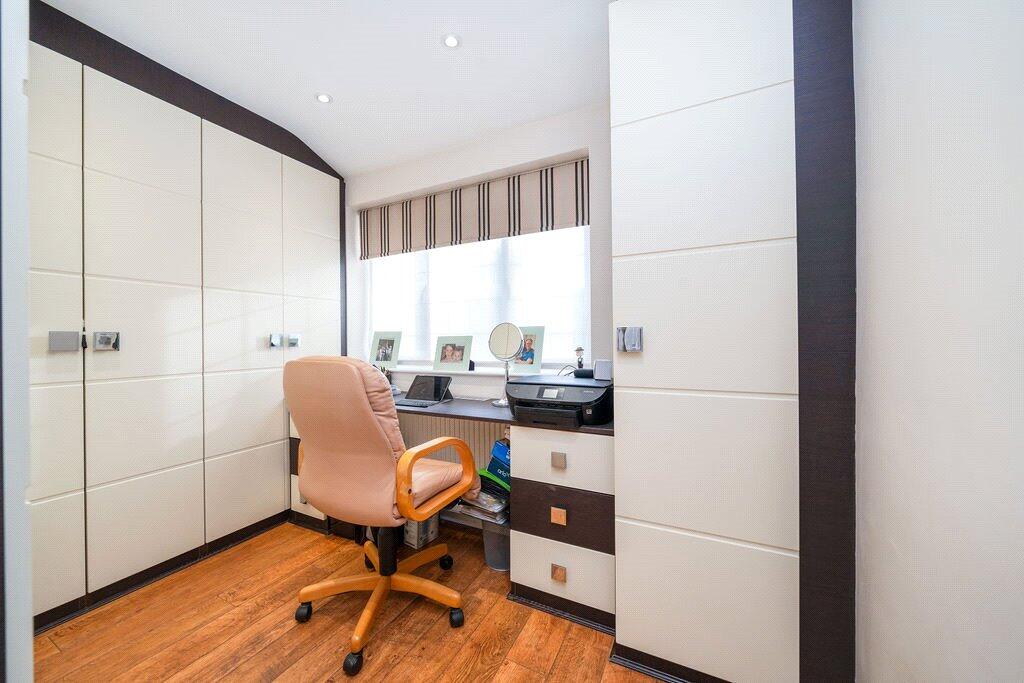 Additional image 12 of Ferndene, Bricket Wood, St. Albans, Hertfordshire, AL2