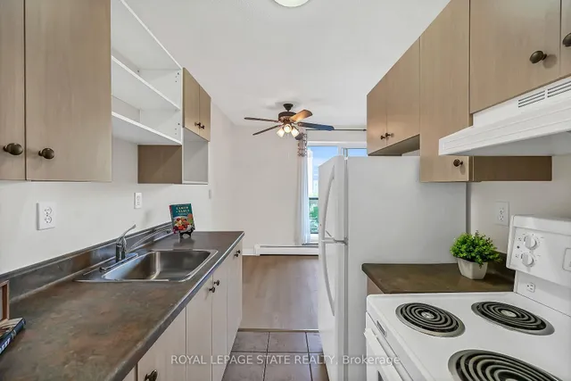 Additional image 13 of 81 Charlton Ave Unit 702