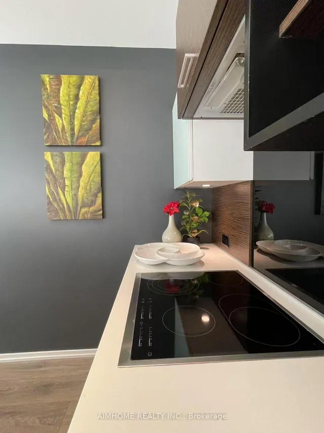 Additional image 12 of 75 St Nicholas St Unit #1606