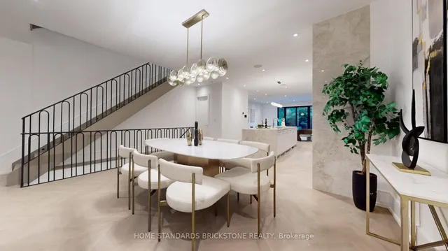 Additional image 10 of 38 Elgin Ave