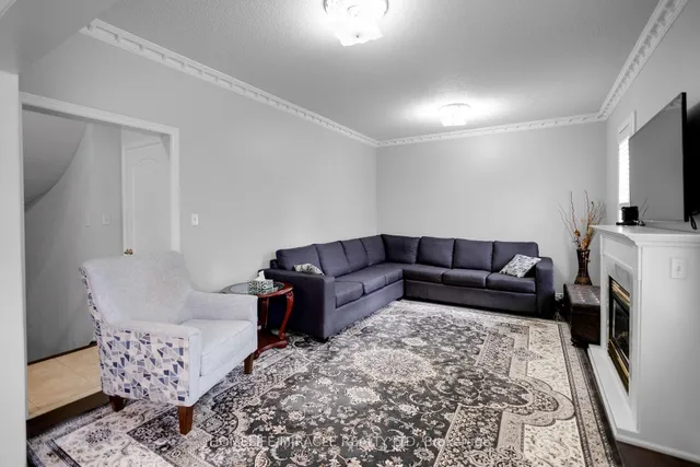 Additional image 17 of 24 Fauna Crt