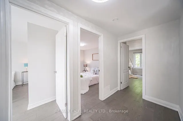 Additional image 37 of 106 Alexmuir Blvd