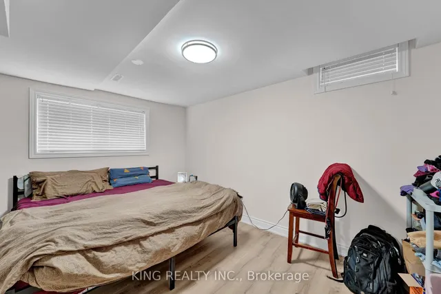 房产图片 37 - 24 Vogue Cres