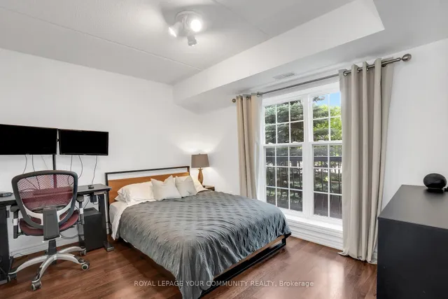 Additional image 10 of 1360 Main St Unit 101