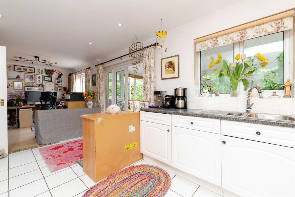 Additional image 7 of Bluebell Way, Hatfield