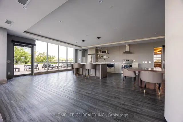 Additional image 30 of 15 Lynch St Unit 1402