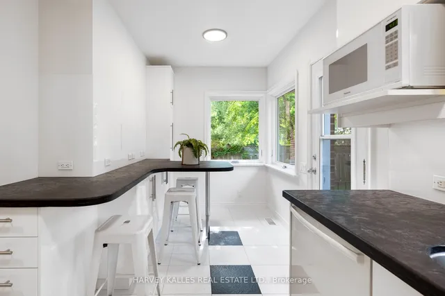 Additional image 12 of 10 Northolt Crt