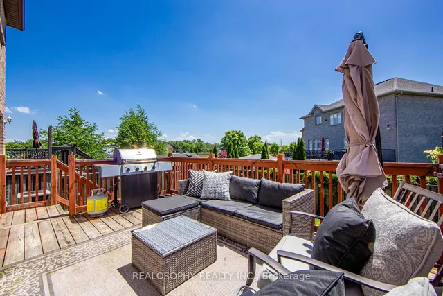 Additional image 44 of 24 Mona Lisa Crt